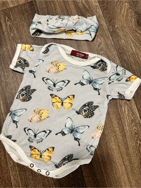 Butterfly Print Infant Onesie with Headband